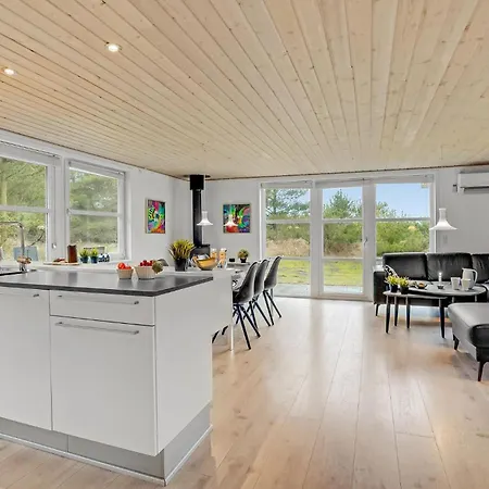 In Romo With Kitchen Bolilmark