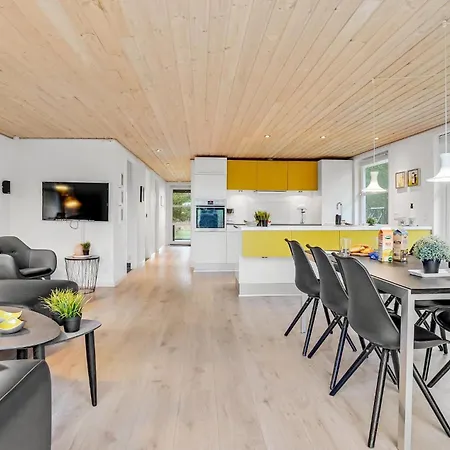 In Romo With Kitchen Holiday home
